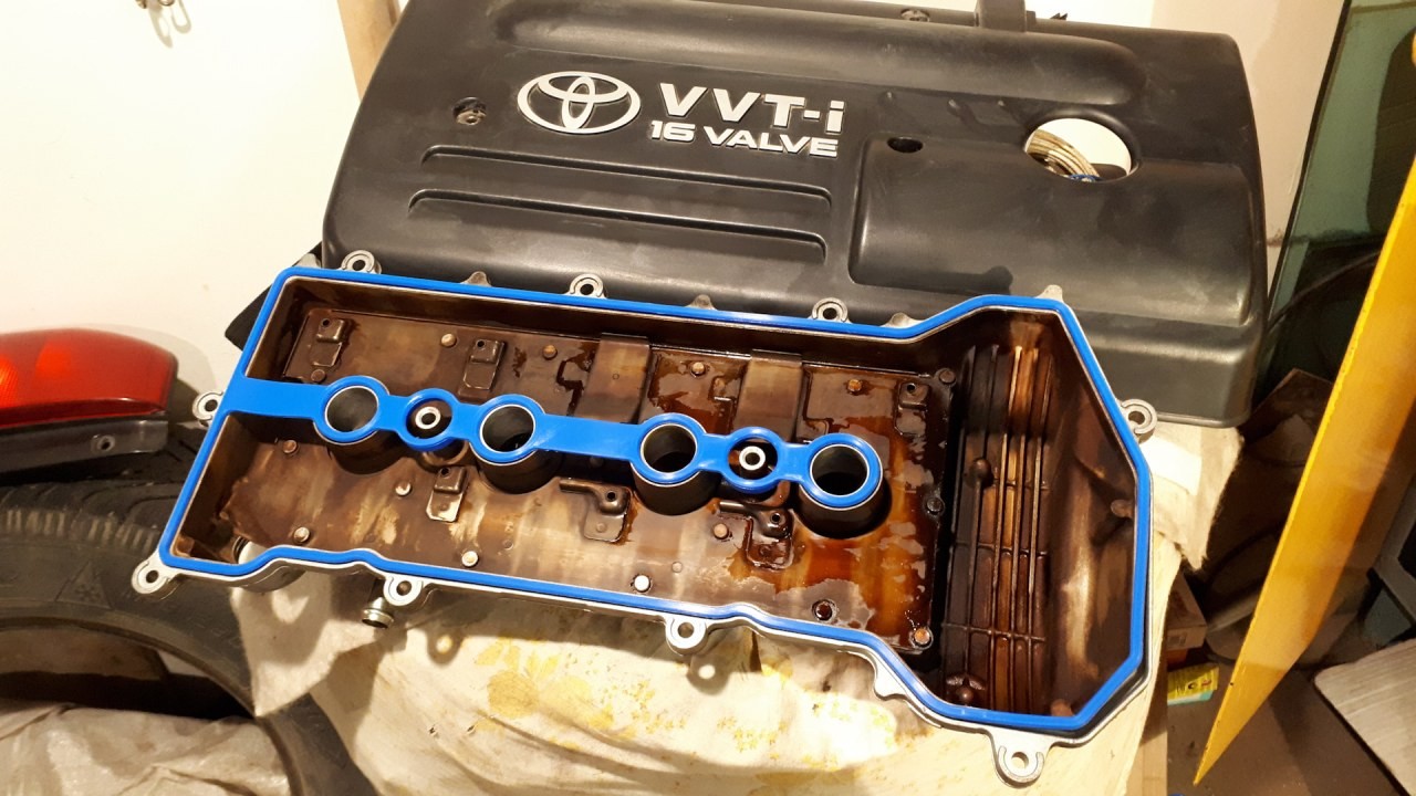 Замена прокладки клапанной крышки Toyota Altezza | Тойота Альтеза 